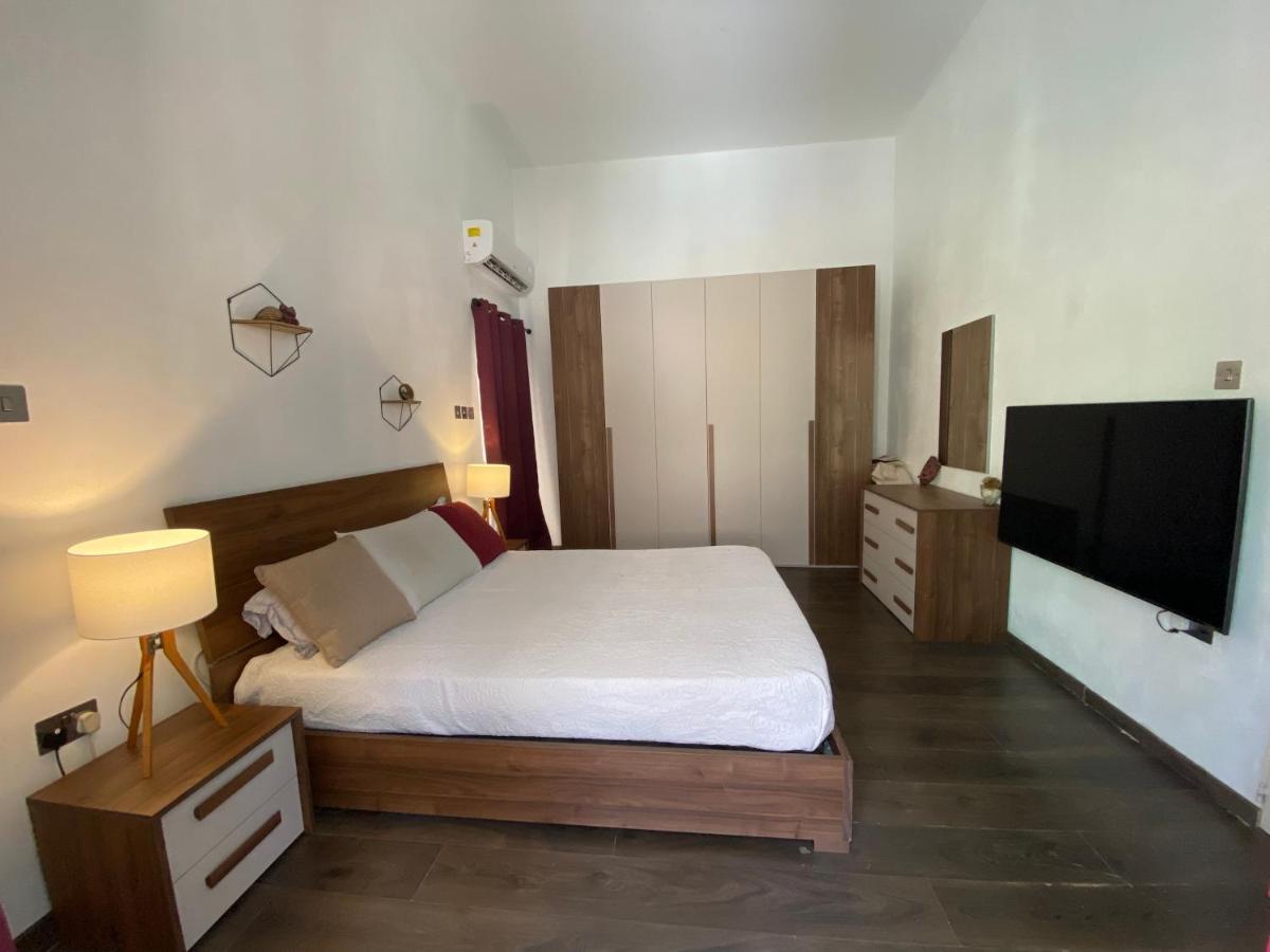 Blue Waters Town House Appartement Tarxien Buitenkant foto