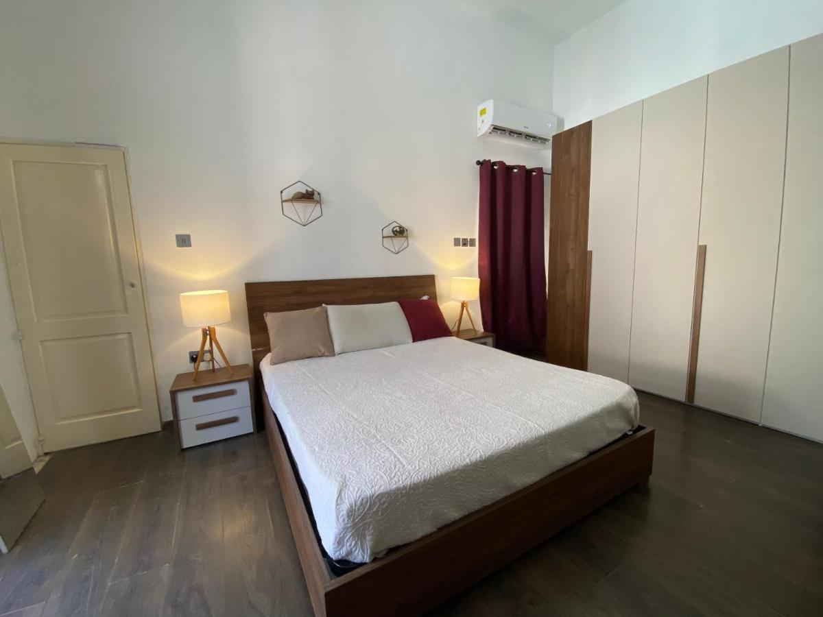 Blue Waters Town House Appartement Tarxien Buitenkant foto