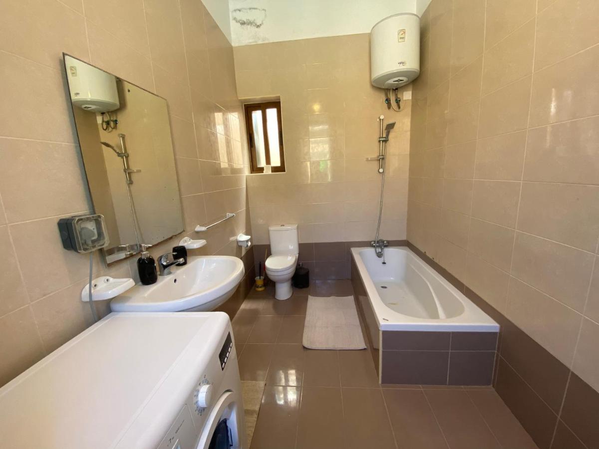 Blue Waters Town House Appartement Tarxien Buitenkant foto